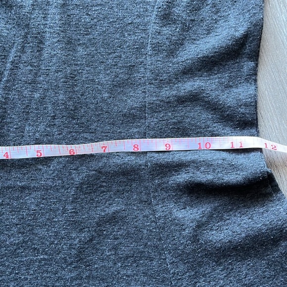 FOREVER 21 | Gray Skater Dress - Picture 2 of 5